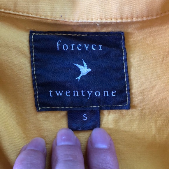 Forever 21 Crop Jacket NWOT - Picture 3 of 5